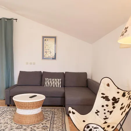 And A Ina Vendégház 3*