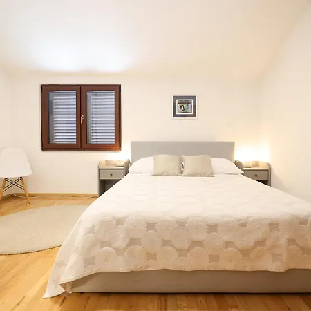 And A Ina 3* Zadar